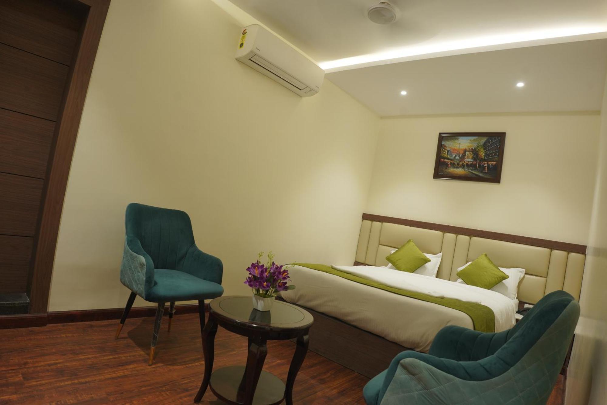 The Pride Hotel Jamshedpur Ngoại thất bức ảnh