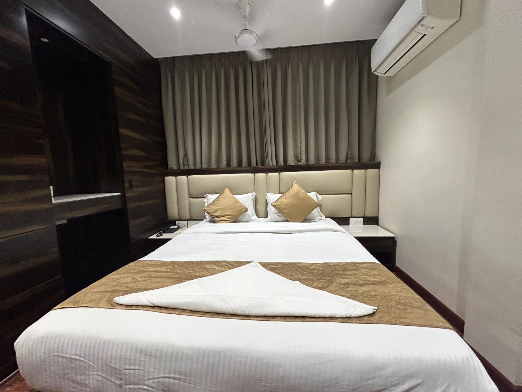 The Pride Hotel Jamshedpur Ngoại thất bức ảnh